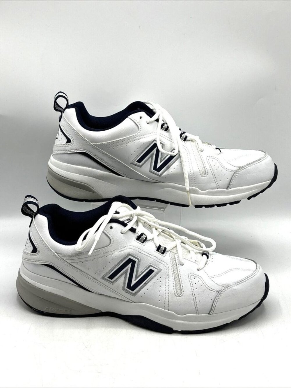 New Balance 608 V5 Shoes Mens Size 11 D Wide White Casual MX608WN5
